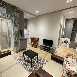  Apartment Modern 1 Bedroom Albania